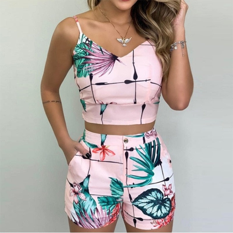 Ladies floral designs outfit shorts - top / enter Discount Code 2F2G4R0VJJXQ BUY 4 get 1 FREE / FREE Shipping - tracking available