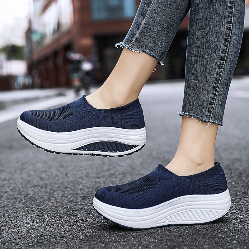 Atikota Orthopedic Platform Sneakers for Women Mesh Flat and comfortable / FREE Shipping