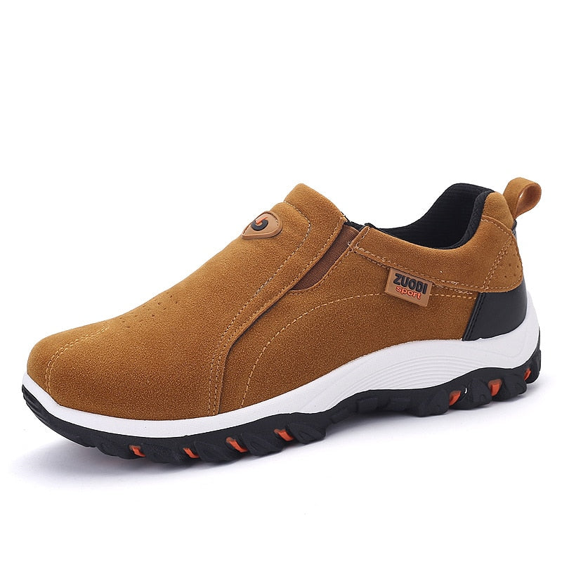 New Casual  Leather Shoes / Loafers for  Men very comfortable and  light / Free Shipping